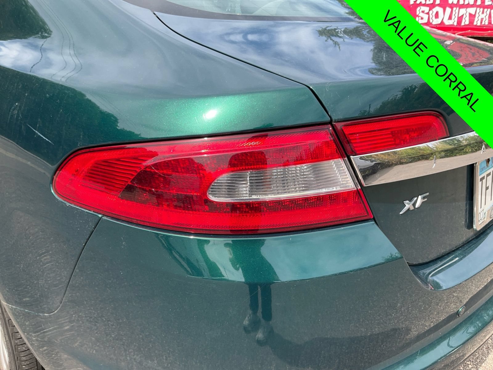 Used 2009 Jaguar XF Premium RWD image 22