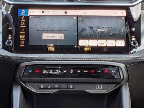 New 2026 Jeep Cherokee Laredo image 16