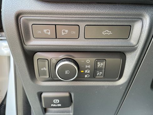 Used 2022 Ford F150 XLT w/ Equipment Group 302A High AWD/4WD image 14