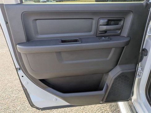 Used 2018 RAM 2500 Tradesman w/ Popular Equipment Group image 28