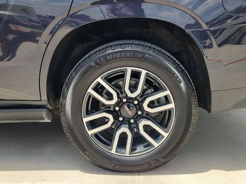 Used 2023 GMC Yukon AT4 w/ AT4 Premium Plus Package AWD/4WD image 34