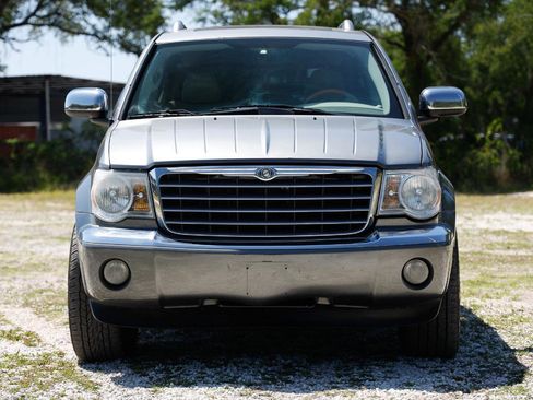 Used 2007 Chrysler Aspen Limited AWD/4WD image 19