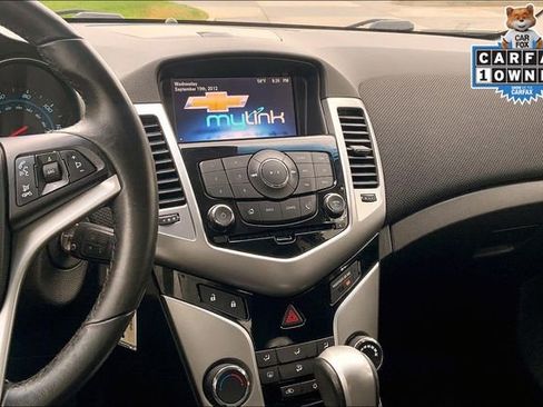Used 2014 Chevrolet Cruze LT image 6