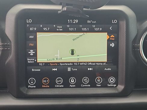 Used 2021 Jeep Wrangler Unlimited Sahara AWD/4WD image 13