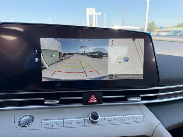 New 2026 Hyundai Elantra Limited FWD image 20