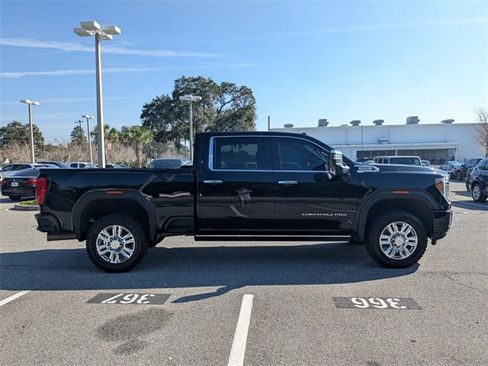Used 2023 GMC Sierra 2500 Denali w/ Denali Ultimate Package image 4