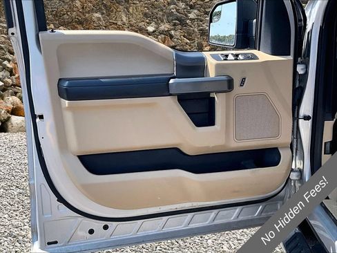 Used 2018 Ford F150 XLT w/ Equipment Group 302A Luxury AWD/4WD image 15