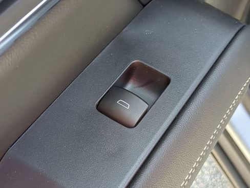 New 2026 GMC Terrain Elevation w/ Elevation Premium Package image 33