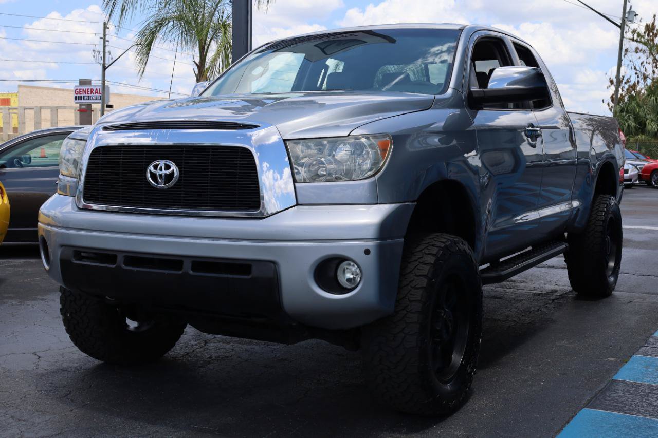 Used 2008 Toyota Tundra Limited w/ Memory Pkg AWD/4WD image 2