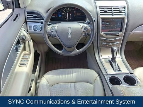 Used 2014 Lincoln MKX AWD w/ Equipment Group 102A image 3