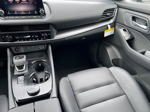 New 2026 Nissan Rogue SV AWD/4WD image 29