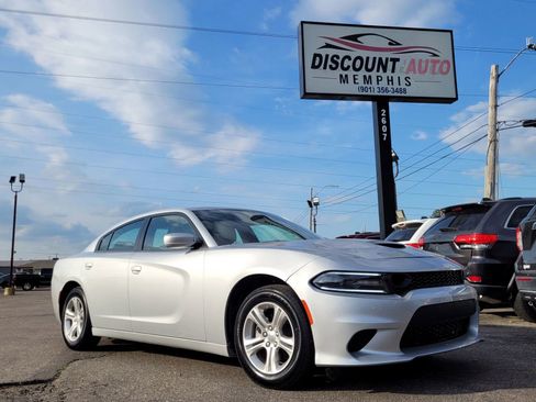 Used 2022 Dodge Charger SXT RWD image 18