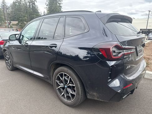 Used 2023 BMW X3 M40i image 3