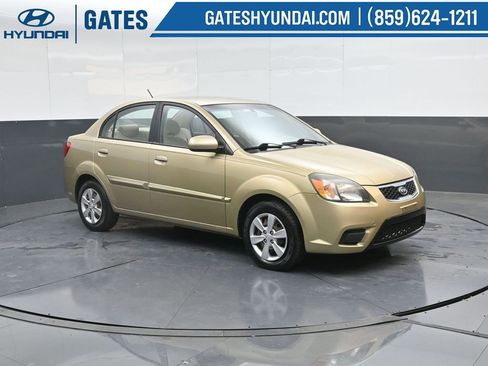 Used 2011 Kia Rio LX image 4