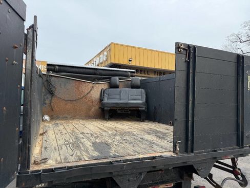 Used 2016 Ford F450 XL w/ Snow Plow Prep Package image 11