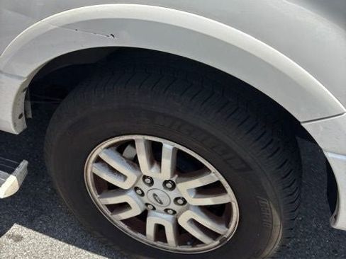 Used 2013 Ford Expedition EL Limited AWD/4WD image 27