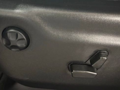 Used 2022 Jeep Grand Cherokee Laredo X RWD image 17