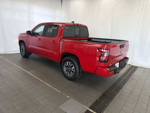 Used 2022 Nissan Frontier SV image 12