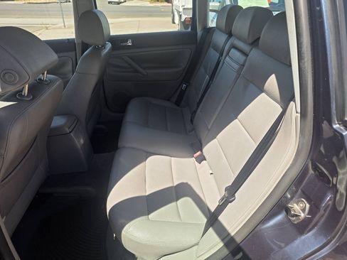 Used 2005 Volkswagen Passat GLS AWD/4WD image 17