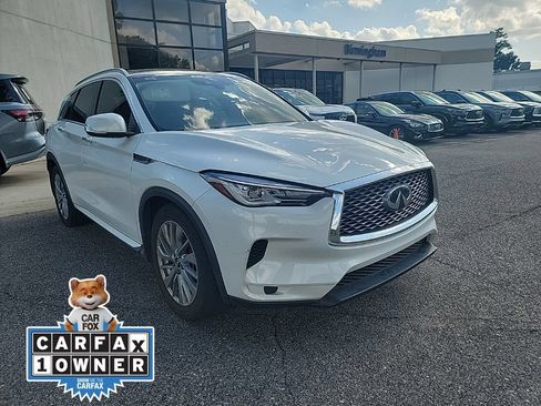 Certified 2023 INFINITI QX50 Luxe FWD image 1