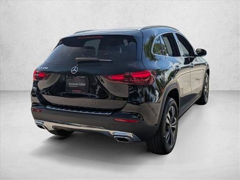 Used 2025 Mercedes-Benz GLA 250 image 5