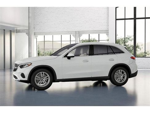 New 2026 Mercedes-Benz GLC 300 4MATIC image 36