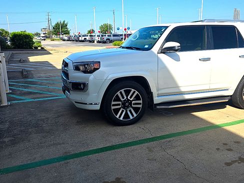 Used 2019 Toyota 4Runner Limited RWD image 2