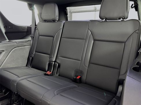 Used 2021 GMC Yukon Denali image 13