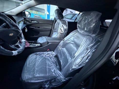 New 2026 Chevrolet Trax LT w/ Driver Confidence Package image 7