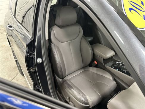 Used 2020 Hyundai Santa Fe SEL image 29