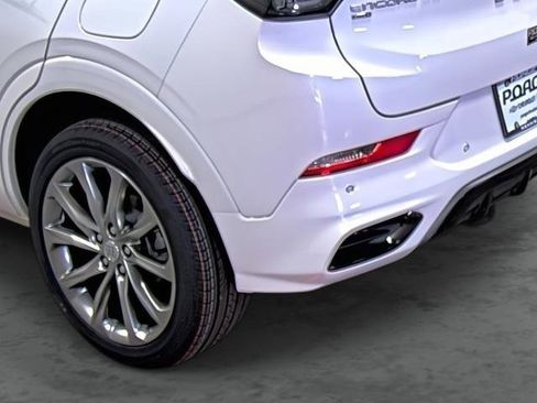 New 2026 Buick Encore GX Avenir w/ Avenir Convenience Package AWD/4WD image 9