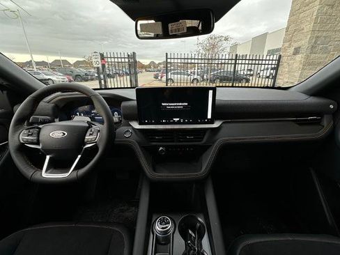 New 2026 Ford Explorer Tremor w/ Tremor Convenience Package image 22