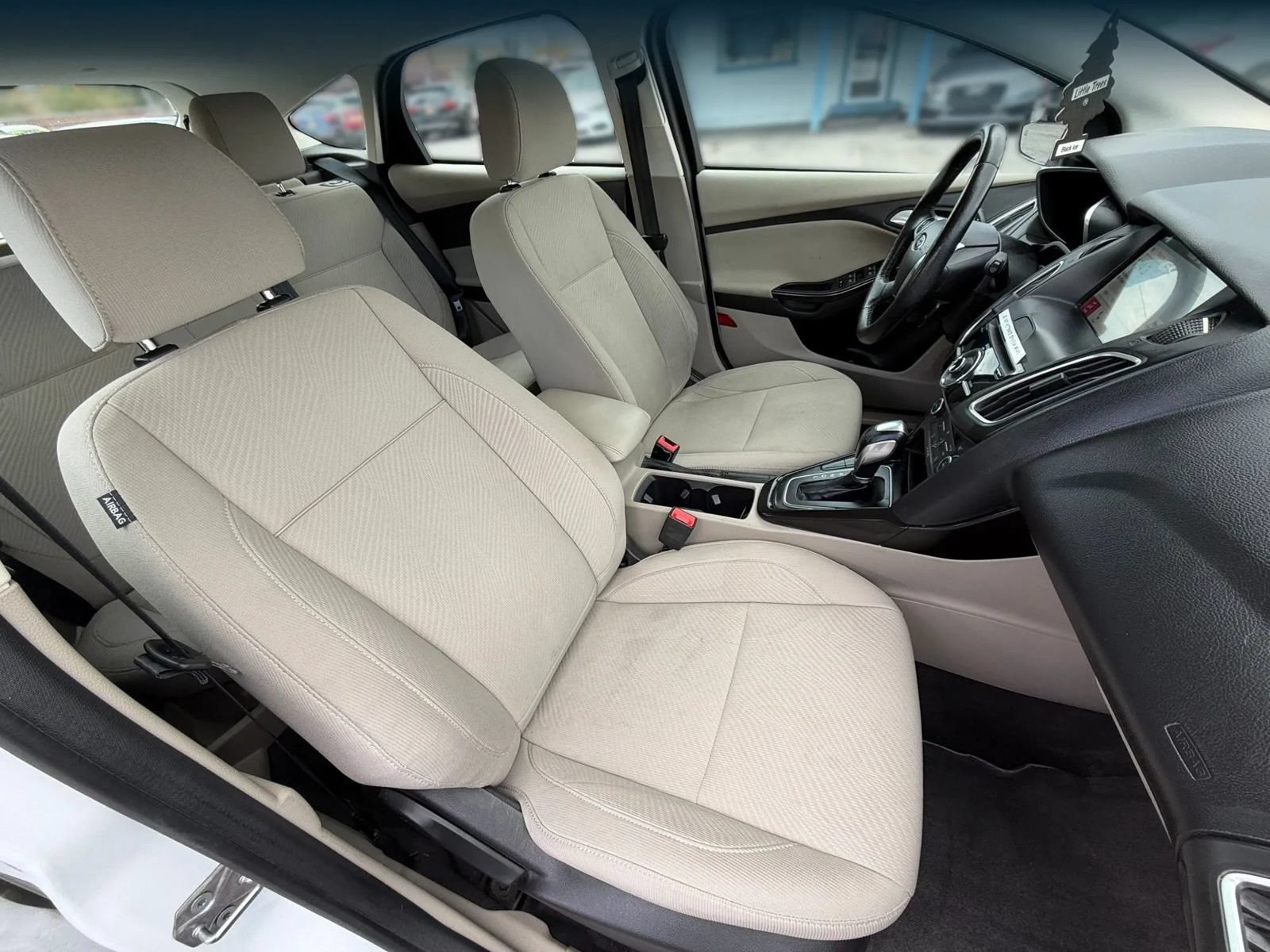Used 2018 Ford Focus Electric Hatchback FWD image 21
