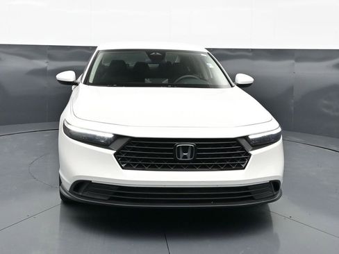 Used 2024 Honda Accord LX image 9