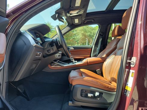 Used 2020 BMW X7 xDrive50i AWD/4WD image 31