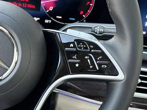 Certified 2026 Mercedes-Benz GLE 450 4MATIC image 14