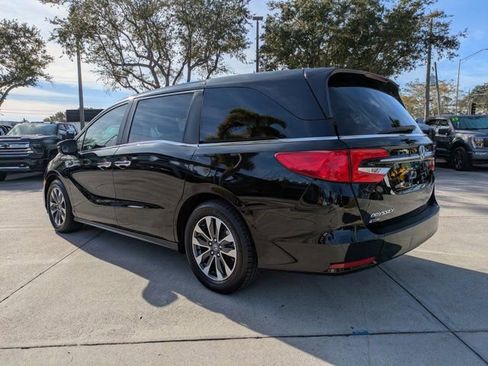 Used 2023 Honda Odyssey EX-L image 10