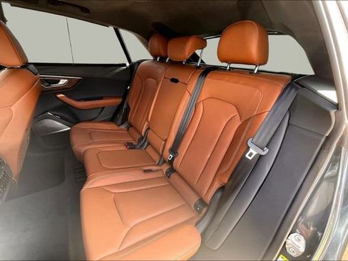 New 2026 Audi Q8 Prestige image 12