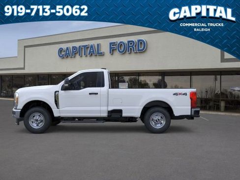 New 2026 Ford F250 XL w/ XL Chrome Package image 3