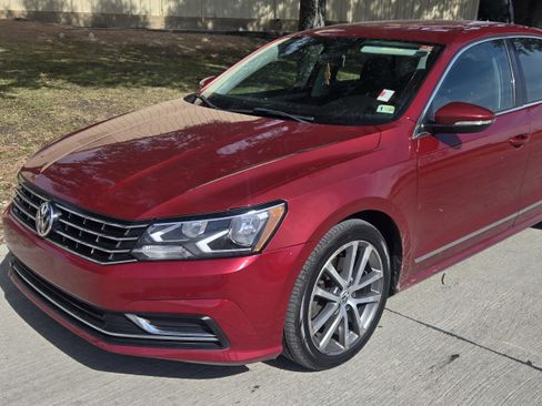 Used 2016 Volkswagen Passat 1.8T S image 2