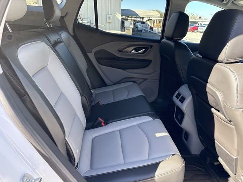 Used 2020 GMC Terrain SLT w/ Preferred Package image 12