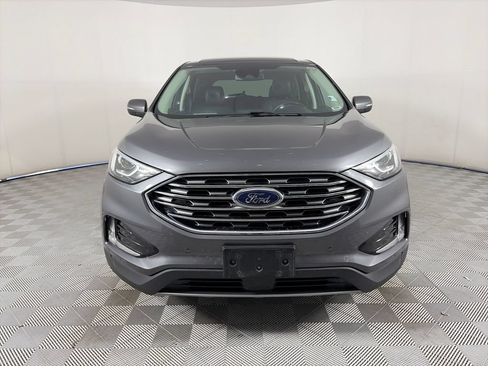 Used 2022 Ford Edge Titanium AWD/4WD image 2