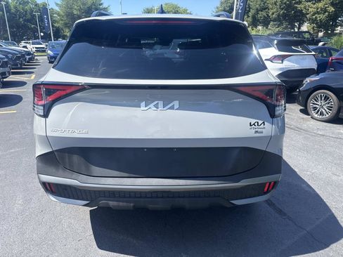 Used 2023 Kia Sportage X-Line w/ X-Line Premium Package AWD/4WD image 4