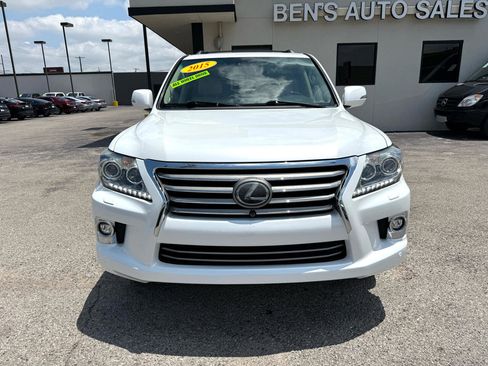 Used 2015 Lexus LX 570 4WD image 3