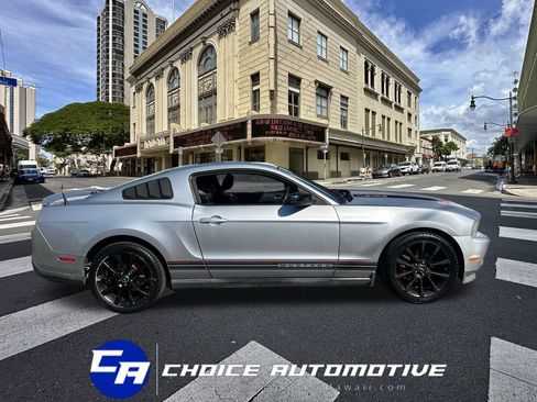Used 2012 Ford Mustang Premium w/ V6 Performance Pkg RWD image 9