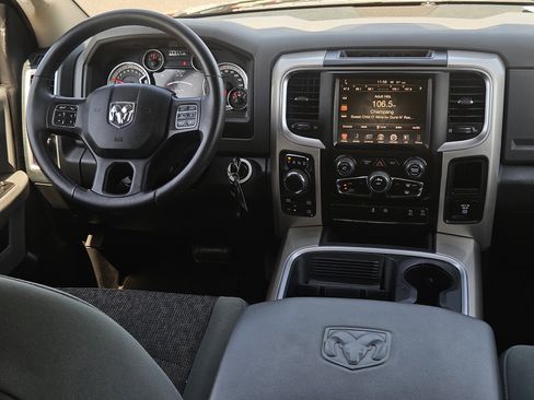 Used 2015 RAM 1500 Lone Star AWD/4WD image 25