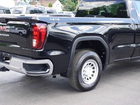 Used 2024 GMC Sierra 1500 Pro w/ Pro Value Package AWD/4WD image 11