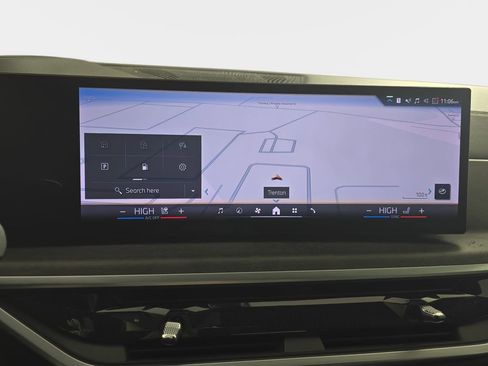 Certified 2024 BMW X5 xDrive40i w/ Premium Package image 22