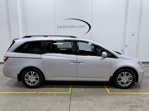 Used 2013 Honda Odyssey EX-L image 3
