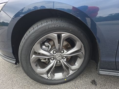 Used 2024 Honda Accord EX image 33